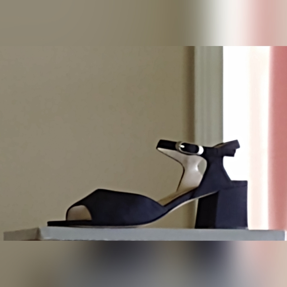 vint.JONES NEW YORK navy silk shoes